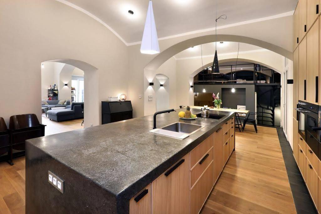 Design Loft 2 Minutes To Wenceslas Square Praha Eksteriør bilde